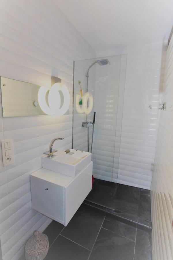 Luxueus Appartement 100 Stappen Van Zee En Strand ออสเทนด์ ภายนอก รูปภาพ